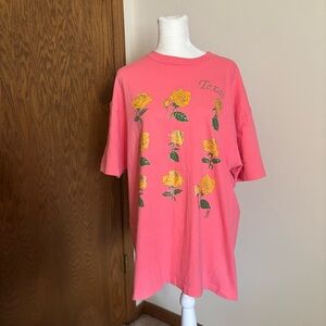 Vintage Texas T-Shirt with Yellow Rose Print